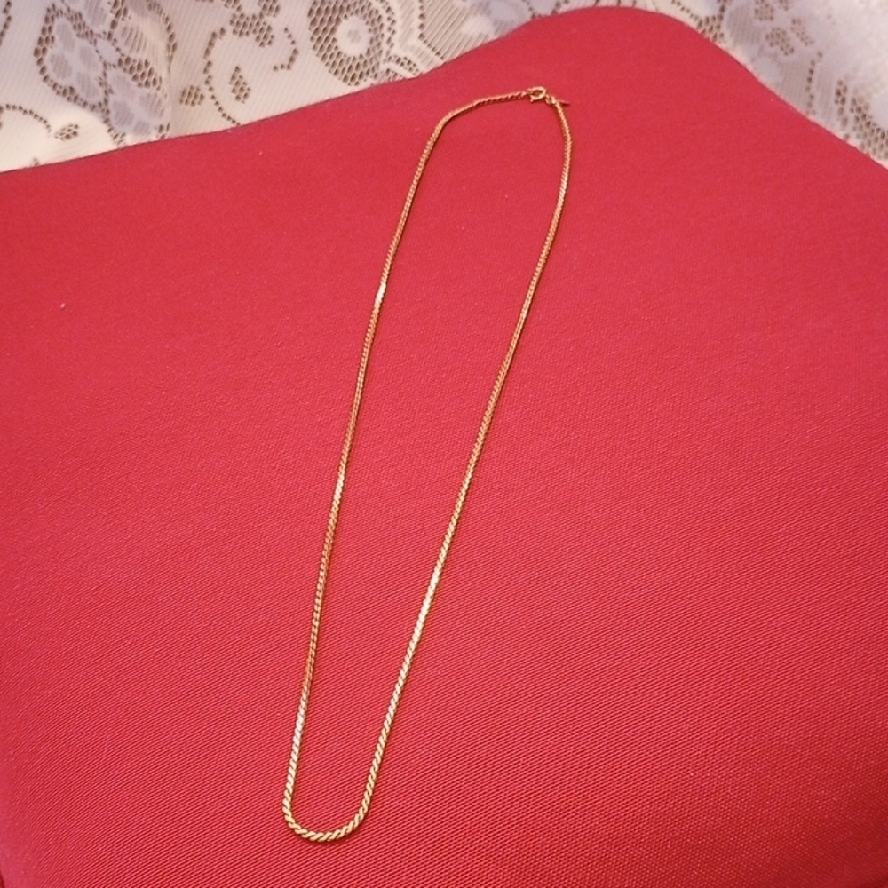 Monet Elegant Gold Tone  Vintage Chain Necklace